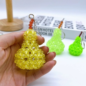 พวงกุญแจอะคริลิคผลไม้แบบ DIY สำหรับเด็ก ออกแบบตามสั่งจากโรงงาน ของตกแต่งกระเป๋าถือผู้หญิง ของขวัญแฮนด์เมดน่ารักสำหรับเด็กผู้หญิง พวงกุญแจรูปลูกแพร์ - Product Image 3