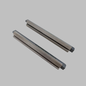 Mandril de bruñido Sunnen YY24 con <span class=keywords><strong>piedra</strong></span> de diamante <span class=keywords><strong>para</strong></span> acabado de precisión de orificios de componentes aeroespaciales en Sunnen SV-30 - Product Image 2