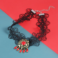 Residents Evils 8 Colliers Lady Dimitrescu Fille Daniela Bela Dentelle Fleurs Collier Ras Du Cou Halloween Bijoux Colliers