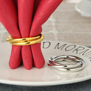 Anneaux de serviette ronds en métal doré personnalisés en gros, porte-serviettes simple pour les mariages, décoration de table en stock - Product Image 1