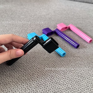 Cambiador de cuerdas de guitarra, herramienta de afinación de plástico ABS para guitarra eléctrica acústica, accesorios, enrollador de cuerdas colorido - Product Image 2
