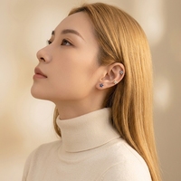 Anting Tragus Baja Tahan Karat Maina, Anting Bunga Warna-warni Zirkon, Perhiasan Tindik Tulang Rawan dan Lobe dengan Ulir Eksternal