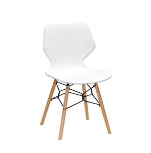 Moderno elegante sedia da pranzo <span class=keywords><strong>in</strong></span> plastica bianca <span class=keywords><strong>con</strong></span> <span class=keywords><strong>piedi</strong></span> <span class=keywords><strong>in</strong></span> <span class=keywords><strong>legno</strong></span> - Product Image 1