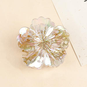 Pince à cheveux transparente à fleurs dégradées, pince requin à fleurs roulées, accessoires de mode pour femmes - Product Image 3