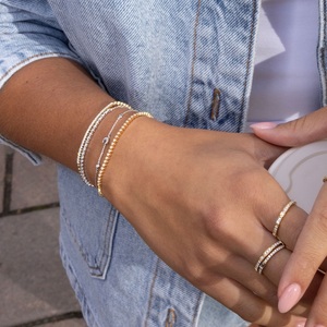 Bracelet à breloques MISS ROX pour femme en or blanc 18 carats et diamants - Cadeau de luxe pour mariage et soirée - Product Image 1