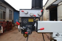 M ZX7550 Neue 3-Achsen Vertikal-Horizontal-Fräsmaschine Leichte Bohr- und Fräsmaschine MT4 Spindelkonus Hohe Produktivität Direktantrieb