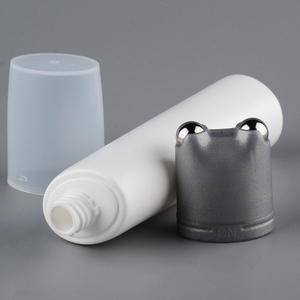 Tubes en plastique vides pour crème visage OEM 30ml 50ml 60ml avec applicateur en métal, éponge en silicone et masseur en zinc - Product Image 5