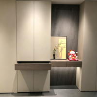 Meuble de rangement à chaussures en bois au design moderne pour salon, entrée et couloir, avec console intégrée