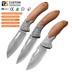 Cuchillo Plegable Táctico de Supervivencia EDC de Alta Calidad con Hoja de Damasco y Mango de Madera - Product Image 1