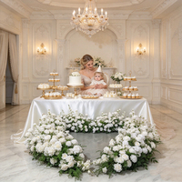 Chemin de table en fleurs artificielles, Décoration florale pour table de réception de mariage, Décoration d'arche de mariage en plein air