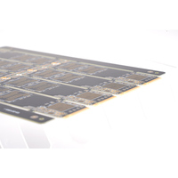 Circuit imprimé noir de carte PCB multicouche sans halogène de Tg élevé d'OEM pour le lecteur à semi-conducteurs construit à l'usine