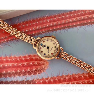 Montre à quartz ronde en alliage d'or pour femmes, avec cadran en strass, bracelet analogique élégant, fermoir papillon de 26mm - Product Image 4