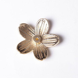 Quemador de Incienso Antiguo para Interiores con Diseño de Flor de Ciruelo, Bandeja de Incienso de Cobre Puro para Sándalo, Porta Incienso Creativo - Product Image 4
