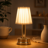 Lámpara de Mesa LED Nórdica Moderna Recargable al por Mayor para Proyectos Comerciales, Bares, Cafeterías, Restaurantes, Pedidos Personalizados al por Mayor