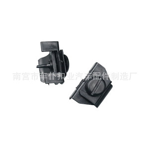 Clip Automotriz Smooth Sailing K79 para Toyota Corolla RAV4 Highlander Lexus, Negro, POM, 33.6x35x15mm - Product Image 4