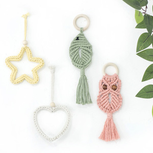 จี้เชือกฝ้ายรูปหัวใจสีมาการอง ของตกแต่งบ้าน ของขวัญสำหรับทุกเพศ - Product Image 4
