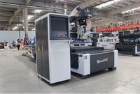 Machine de routeur CNC ATC de CA-1325 CNC de chameau pour le rendement élevé pour la feuille de porte en bois
