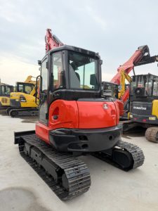 Excavadora Pequeña de Cadenas Kubota KX163 de 5.5 Toneladas, Motor Diésel Kubota V2607, Certificación CE EPA para Construcción - Product Image 3