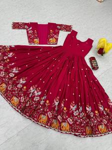 High On Demand Gown with <b>Jacket</b> Set for <b>Women</b> Elegant Party Wear Ethnic Outfit for <b>Wedding</b> Festival Available At Export Price - Product Image 6