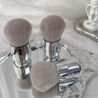 Brosse à poussière pour ongles gris argenté et rose, style simple, en forme de champignon, à tête large et poils doux, outil de nettoyage et de dépoussiérage des ongles