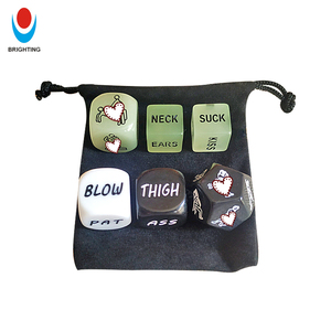 Juego de <span class=keywords><strong>Dados</strong></span> <span class=keywords><strong>Sexuales</strong></span> Acrílicos de 6 Caras y 20 mm, <span class=keywords><strong>Dados</strong></span> <span class=keywords><strong>Sexuales</strong></span> Brillantes <span class=keywords><strong>para</strong></span> Fiestas, Bares, Diversión <span class=keywords><strong>para</strong></span> Adultos, <span class=keywords><strong>para</strong></span> Hombres y Mujeres, en Color Amor Familiar <span class=keywords><strong>para</strong></span> Uso en el Hogar - Product Image 4