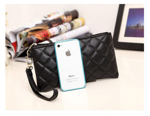 Nouveau style 2020 : Portefeuille long à rayures losanges très tendance pour femme avec dragonne, sacoche de téléphone pour femme - Product Image 4