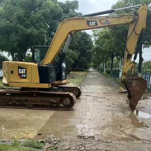 Máquina de construcción popular Excavadora usada Máquina excavadora de orugas usada CAT 310 Excavadora pequeña usada de 10 toneladas a la venta - Product Image 3