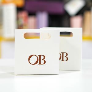 <b>Recyclable</b> Custom Logo Kraft Paper Jewelry Packaging Takeaway Die Cut Handle Shopping Bags for Cosmetics - Product Image 3