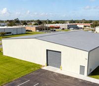 Nave Industrial Prefabricada, Estructura de Acero, Paneles Sándwich, Columnas de Acero, Galvanizado en Caliente