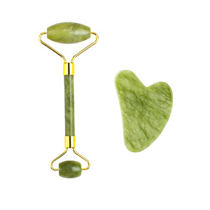 Popolare strumento per la cura della pelle del rullo del <span class=keywords><strong>viso</strong></span> di alta qualità puro quarzo rosa naturale rullo di giada per il <span class=keywords><strong>viso</strong></span> gua sha <span class=keywords><strong>pietra</strong></span> <span class=keywords><strong>massaggiatore</strong></span> - Product Image 5
