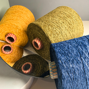 Filato di ciniglia in poliestere 100% 0,1 nm-40nm tinto colori con GRS per divano/casa tessile/moquette - Product Image 2