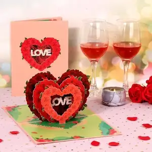 Thiệp chúc mừng pop-up Vòng Hoa Tình Yêu ba chiều cỡ lớn Ngày Valentine 2024 với bao bì phong bì & Sản phẩm in ấn