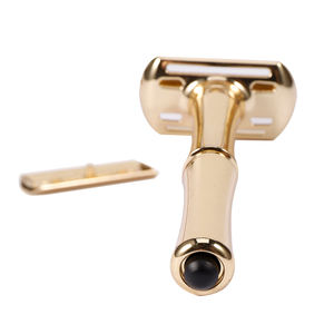 पुरुषों के लिए सर्वश्रेष्ठ टाइटेनियम डबल एज सुरक्षा रेजर फेस बॉडी बिकनी के लिए फिर से उपयोग करने योग्य - Product Image 4