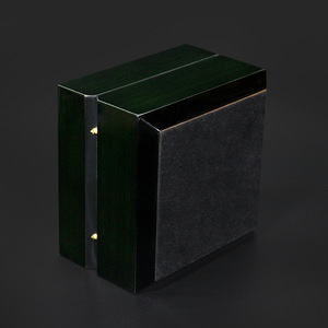 Caja de Madera Ecológica Cuadrada para Relojes, con Logotipo Personalizado, Acabado en Pintura Piano Verde, Marca DS, para Regalo, de Fabricantes de Empaques y Almacenamiento - Product Image 3