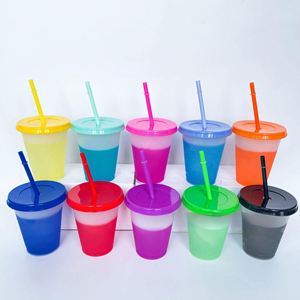 Gobelets en plastique 12 oz à changement de couleur avec couvercles et pailles, réutilisables et anti-fuite, pour café glacé, smoothies et fêtes d'enfants - Product Image 2