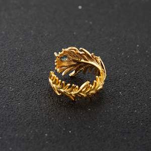 En stock – Nouveauté : Parure de bijoux vintage avec pierres précieuses, cristaux et strass, série Plumes – Idéal pour l'anniversaire des femmes - Product Image 3