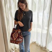 Sac en tricot bohème tendance avec cordon de serrage et poignée en corde, idéal pour la plage, le shopping, décontracté, personnalisable ODM/OEM