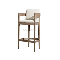Chaise de bar de luxe personnalisée en bois massif pour restaurant et extérieur, avec coussin, idéale pour la salle à manger – Nouveauté très demandée