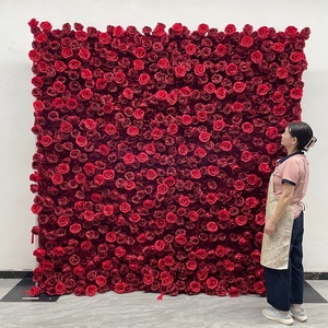 Fondo de pared enrollable de seda artificial roja con diseño de flores 5D clásico y profesional personalizado para decoración de bodas - Product Image 1