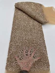 Voile Suisse Écologique en Dentelle Française pour Robes de Soirée, Vêtements, Chaussures, Sacs, Tissus de Mariage et d'Intérieur - Product Image 1