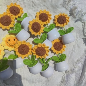 Wholesale Finished Handmade Crochet Sunflower Woven Woolen Yarn FlowersCrochet Patted in Pot for Teacher's Day Home <b>Decor</b> Gift - Product Image 6