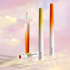 Flacon vide rond en plastique personnalisé de 4 ml pour usage cosmétique - Colle et sérum pour cils - Product Image 1