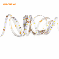 Bande lumineuse LED 12V 2835, 60 LED/m, 8mm, simple rangée, PCB nu, 6500K, Ra80, 600lm/m, IP20, télécommande, dimmable, avec ruban adhésif 3M