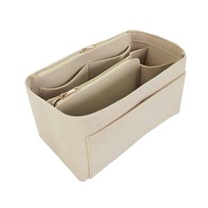 Sac intérieur en feutre pour salle de bain, portable pour l'extérieur – Trousse de maquillage moderne grande capacité, construction de haute précision - Product Image 1