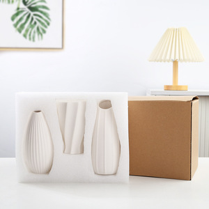 Juego de Jarrones de Cerámica de Estilo Nórdico con Diseño Coordinado para Decoración de Sala de Estar, Regalo de Inauguración de Casa, Regalo de Boda - Product Image 2