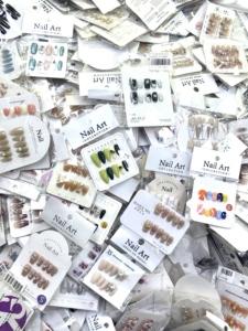 Venta al por mayor de 10 piezas de <span class=keywords><strong>uñas</strong></span> postizas de <span class=keywords><strong>gel</strong></span> pintadas a mano, hermosas <span class=keywords><strong>uñas</strong></span> acrílicas de lujo hechas a mano, <span class=keywords><strong>uñas</strong></span> postizas 3D de alta calidad. - Product Image 3