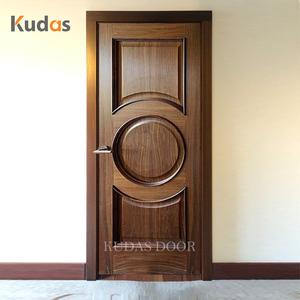 Porte intérieure en bois massif de style américain classique, panneau surélevé traditionnel, motif rond sculpté, porte en bois pour chambre à coucher, salon - Product Image 1