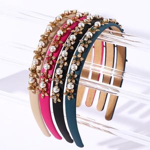 Bando Prom berkilau Amerika Eropa bando mutiara bertatahkan berlian modis aksesori rambut peninggi spons antiselip - Product Image 1