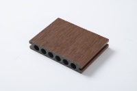 Revêtement de terrasse extérieur en WPC - Écologique, grain de bois 3D, composite imperméable, installation moderne par clipsage pour aménagement de jardin