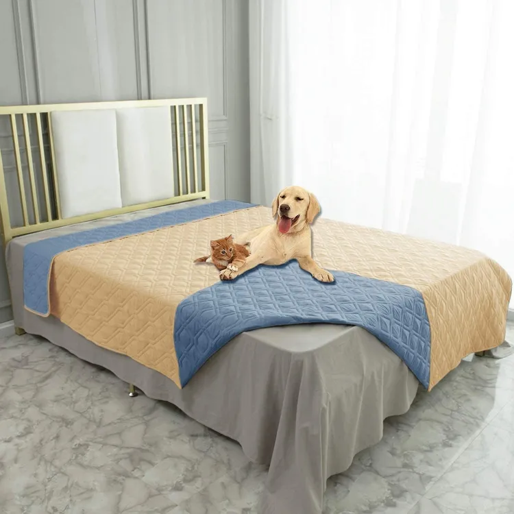 Bindi Custom Travel Furniture Waterproof Cat Cover Pet Fleece Embroidered Carpet Dog Bed Blanket with anti-slip